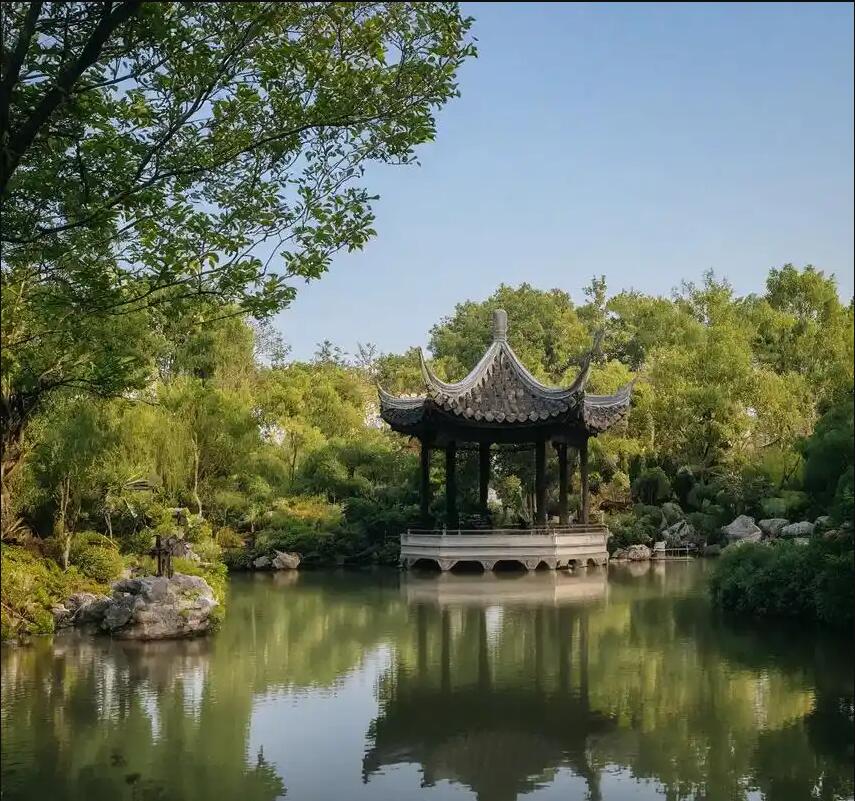 芦岛龙港凡之餐饮有限公司